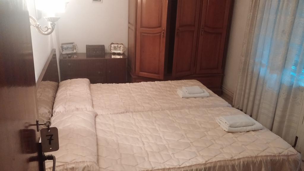 Casa Exposito Hotel Puente Viesgo Kültér fotó